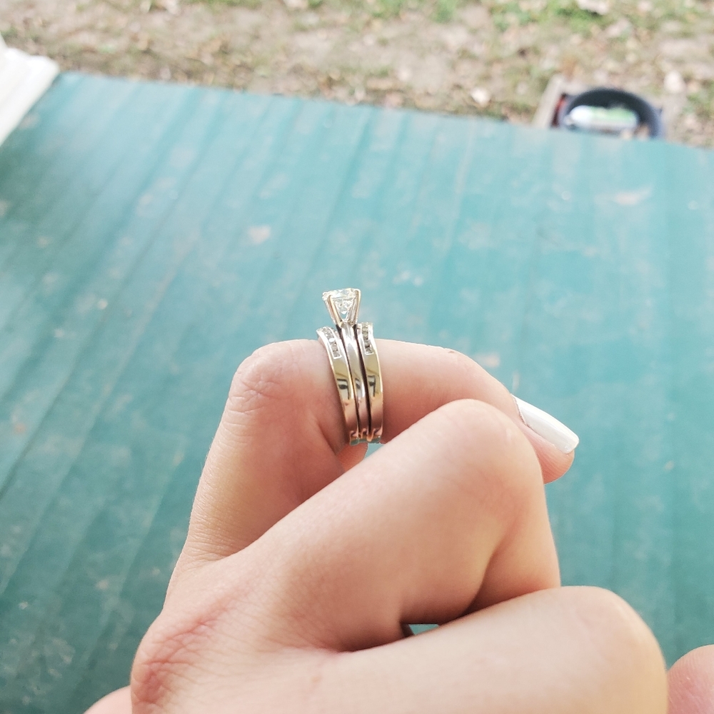 Engagement wedding ring set - Picture 7 of 7